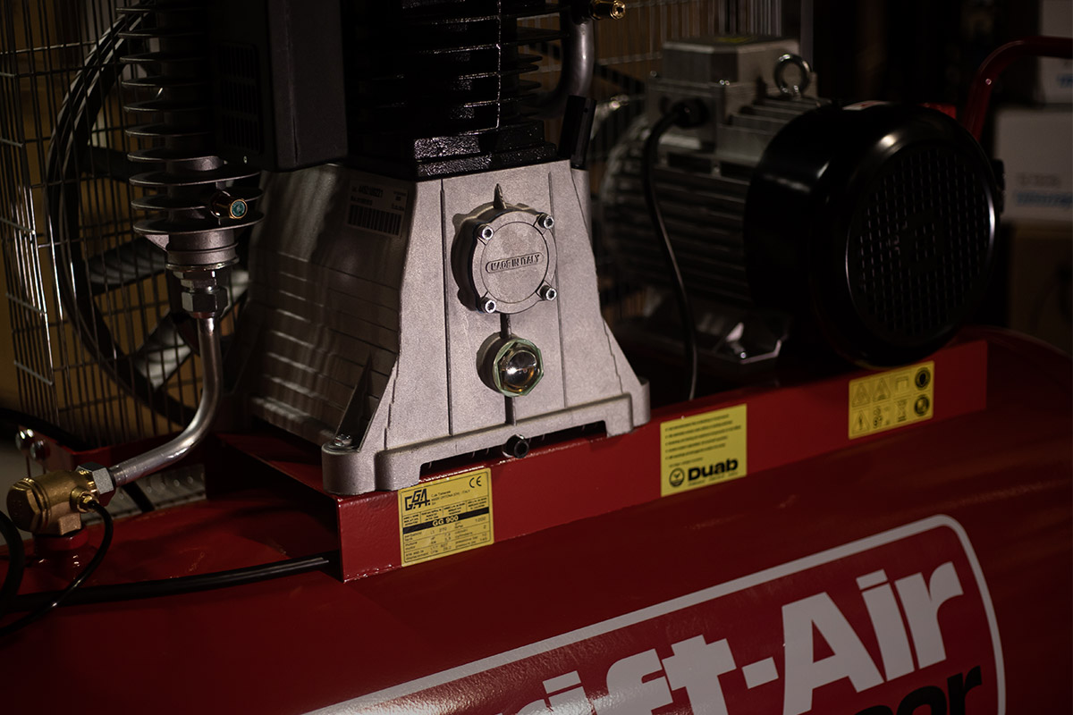 Vælg den rigtige kompressor og trykluft