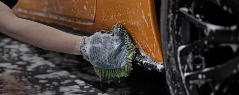 Slik vasker du bilen din