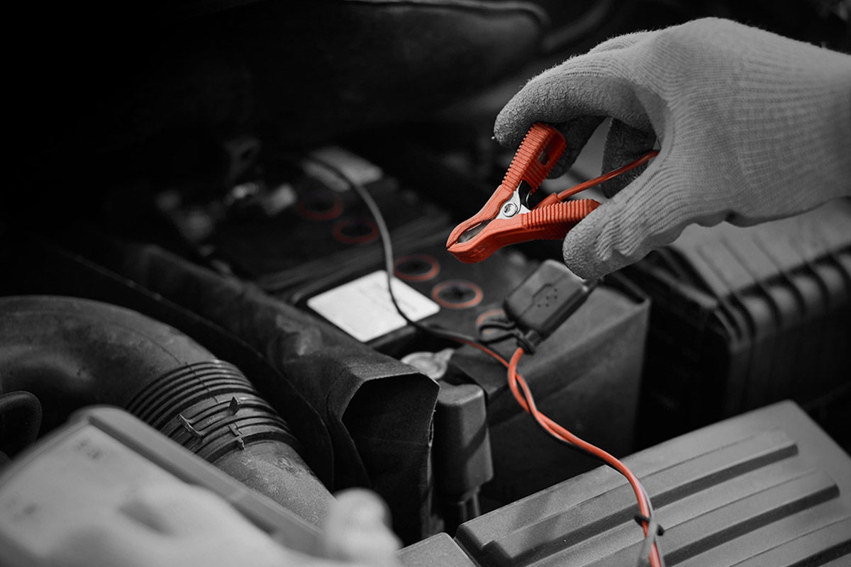 Guide: Hur man använder startkablar och starthjälp