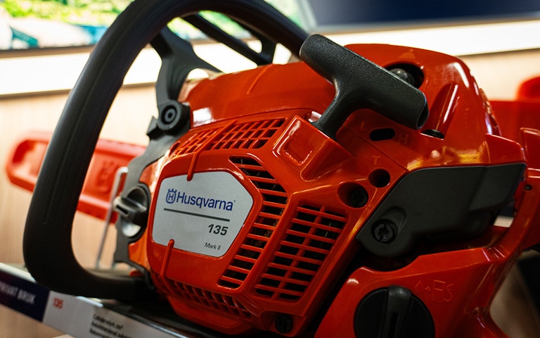 motorsaege-husqvarna-135