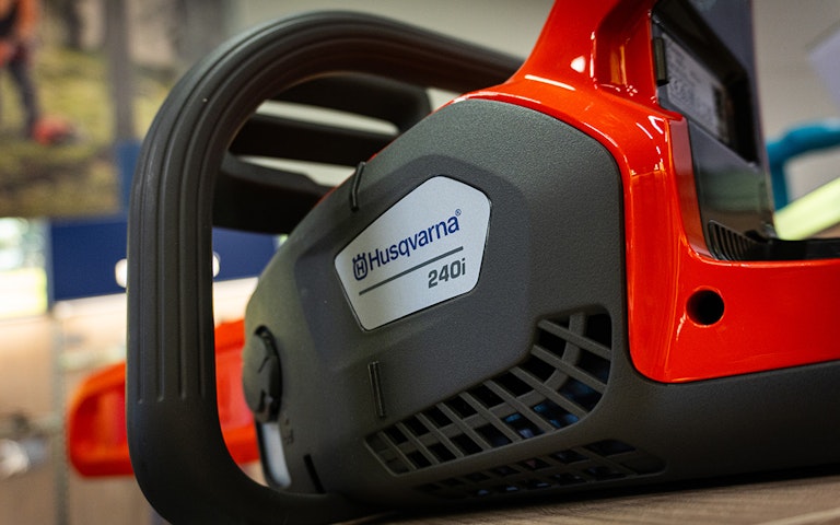 husqvarna-motorsaege-240i