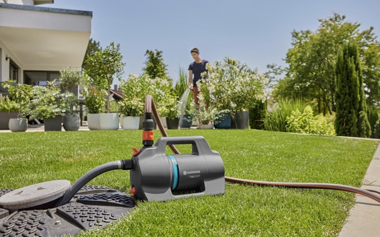 Guide-Vattenpump-1200x800_gardena
