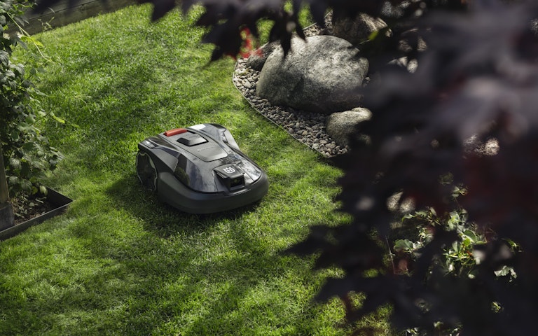 Trädgård_guide_vår26_robot_1200x800